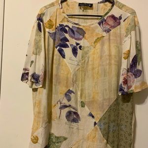 👚Women’s Blouse - sz 14 -   $13
